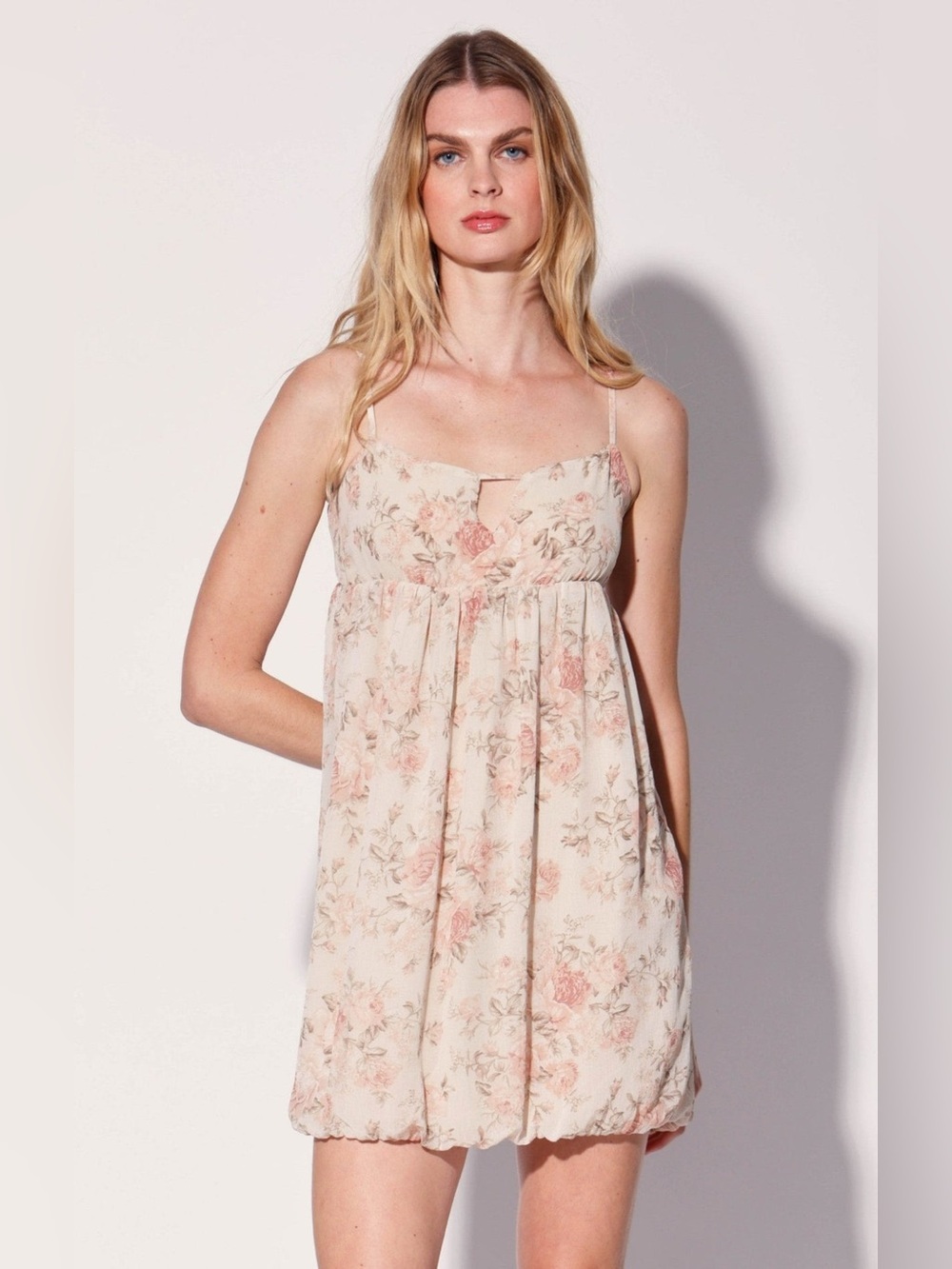 Walter Baker Elsa Dress in Blush Bouquet. - Size 8